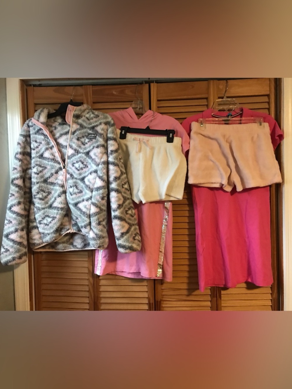 Girls 5 piece Lots Sz 14-16 Tommy Hilfiger, DKNY, Eddie Bauer, BCBG Girls